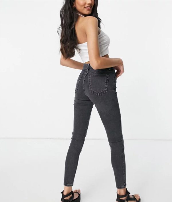⁦Levi's Women's⁩ - الصورة ⁦2⁩
